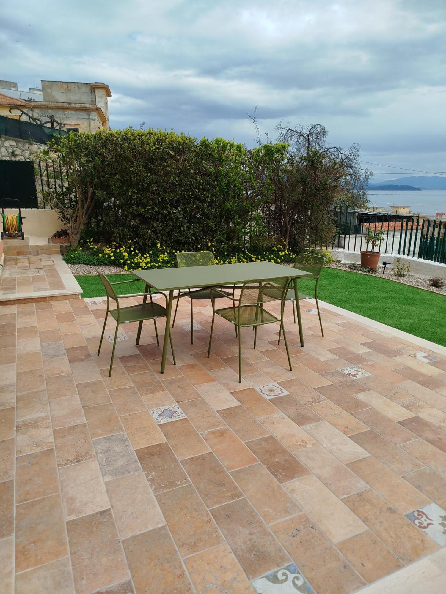 Appartement Il Giardino Sul Golfo à Gaète Extérieur photo